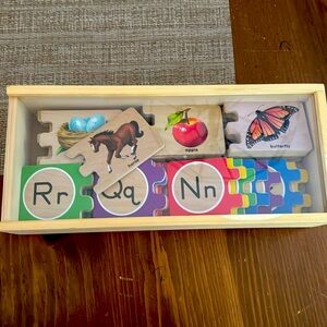 Melissa & Doug Letter/Word Puzzle